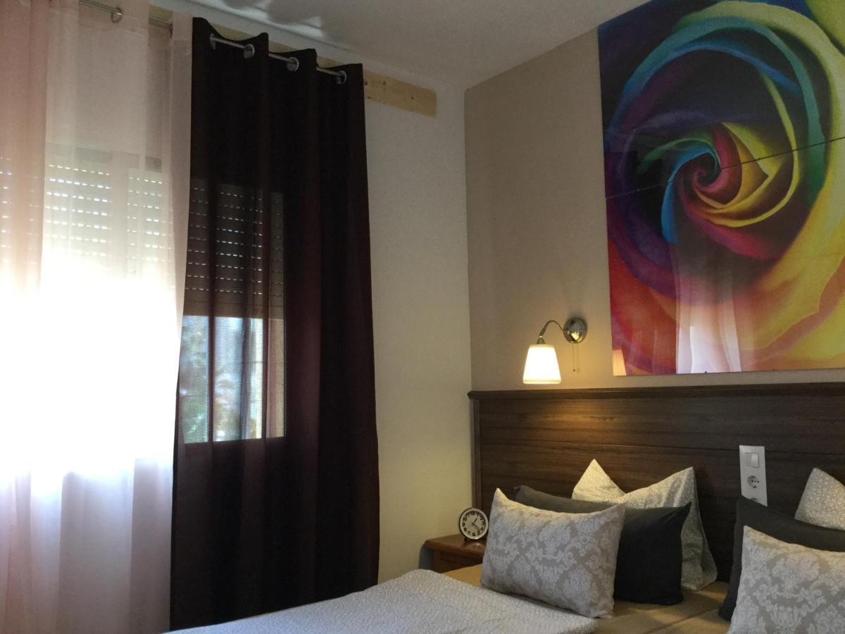 Apartman Дения Екстериор снимка