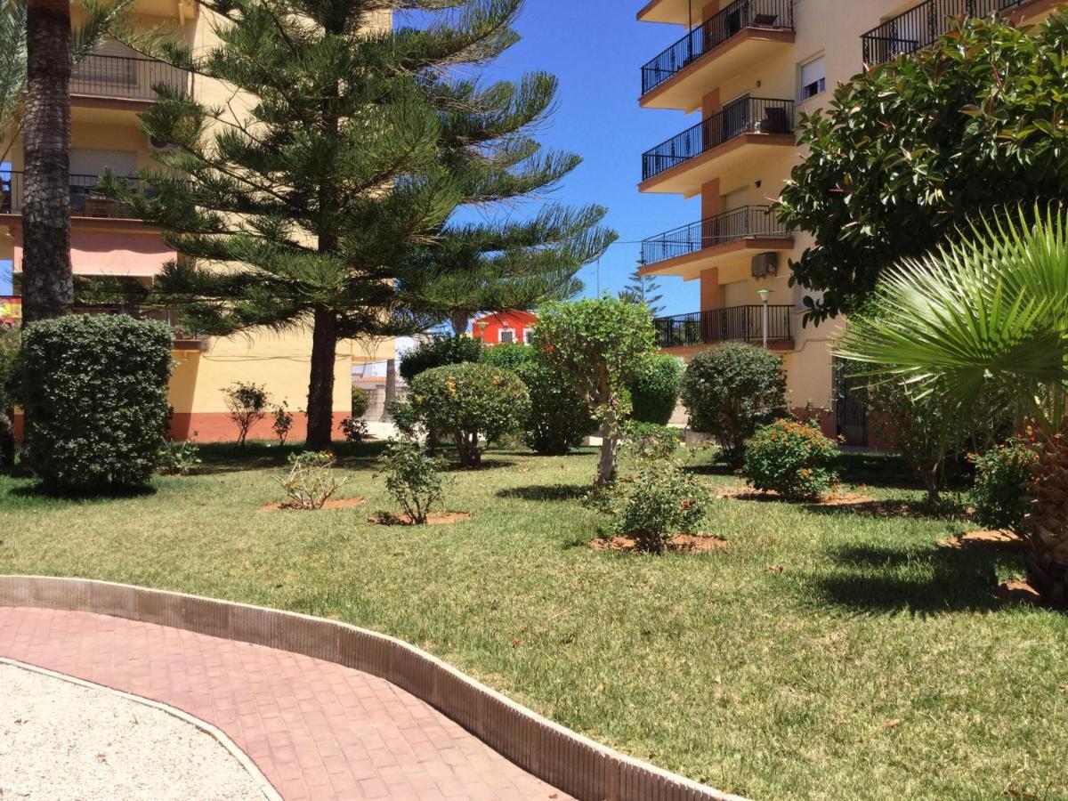 Apartman Дения Екстериор снимка